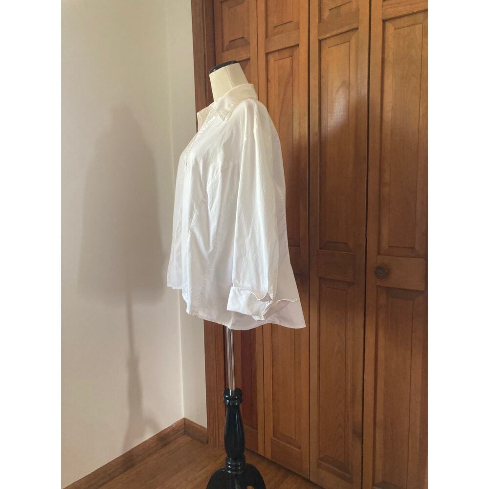 Citi Woman White Buttondown Blouse, Size 20W - Picture 2 of 6